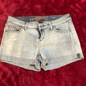 Arizona jean co size 5 shorts
